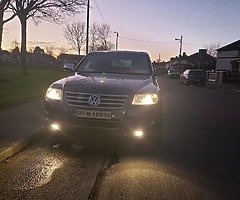 VW TOUAREG 2.5 DIESEL 6 SPEEDS MANUAL