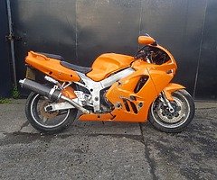 Kawasaki ZX9R - Image 3/7