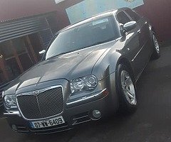 For sale beautiful car and very clean in very good condition full service messages in private thanks - Image 4/9