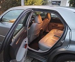 For sale beautiful car and very clean in very good condition full service messages in private thanks - Image 6/9