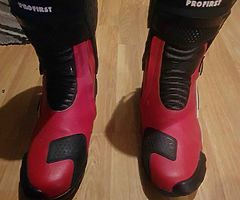 PRO FIRST MOTORBIKE BOOTS