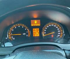 Toyota Avensis Nct 06/20 1.6 petrol 2 keys 157000 kilometers manual €380 road tax - Image 7/7