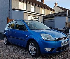 Ford fiesta 1.4 ghia