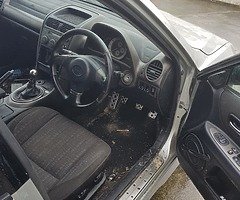 Toyota altezza - Image 7/10