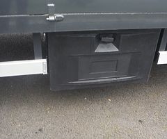 2012 Mitsubishi Fuso Canter Beavertail - Image 9/10