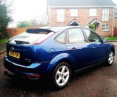 2009 Ford Focus *Good Miles - Image 3/8