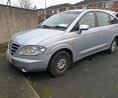 Ssangyong radius 7 seater 2.7 automatic - Image 5/5