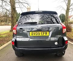 TOYOTA RAV - Image 5/10
