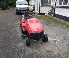 Ride on mower - Image 3/5