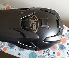 Arai MX-V Matt Black large + Answer Elite Gear 34/large - Image 4/6