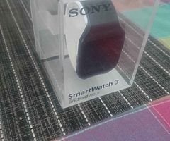 Sony SmartWatch 3 was 270 new - Image 10/10