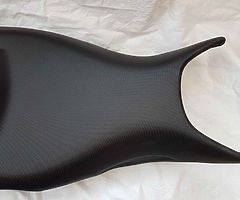 BMW F800 ST comfort seat.