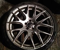 18 inch Bostons 1 weld and needs new tyre will swap for 17 inch lexus sport alloys