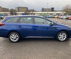 2016 TOYOTA AURIS BUSINESS EDITION HYBRID - Image 6/10
