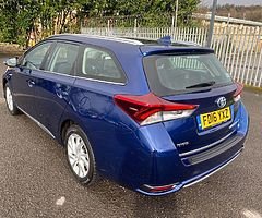 2016 TOYOTA AURIS BUSINESS EDITION HYBRID - Image 9/10