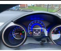 Honda Fit - Image 5/9