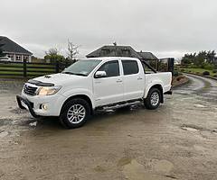 Toyota Hilux 3.0 litre Invincible - Image 3/10