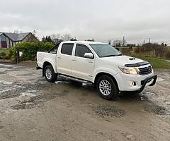 Toyota Hilux 3.0 litre Invincible - Image 4/10