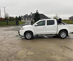 Toyota Hilux 3.0 litre Invincible - Image 5/10
