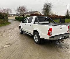 Toyota Hilux 3.0 litre Invincible - Image 7/10