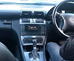 2020 Mercedes-Benz C-Class - Image 3/3