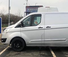 2018 Ford Custom Trend - Image 4/9