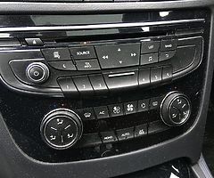 Car radio for Hyundai. Peugeot 508.