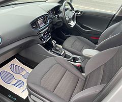 2018 68 HYUNDAI IONIQ SE VAT QUAL - Image 10/10