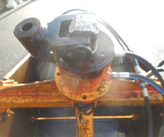 FOR SALE: Clam Shell Rotator Bucket - Image 4/6