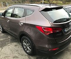 132 Hyundai Santa Fe 2.2 CRDi 200bhp Executive 4WD 7 Seat, NCT 10/21 €390 TAX €16,950 - Image 4/7