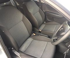 Skoda Rapid Sportback Automatic 1.6 Tdi. 2014. New Timing belt and. New Nct. Full Service. 208 k klm - Image 7/9