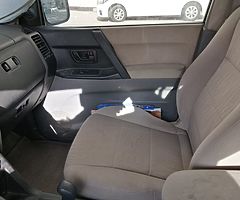Mitsubishi Pajero 2005 - Image 8/10