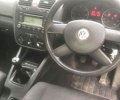Stunning 2.0 diesel Golf - Image 5/6
