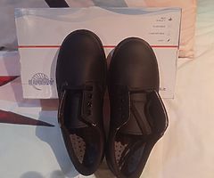Boot safety female