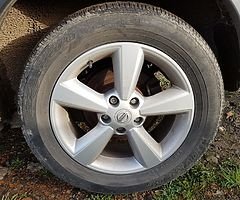 Nissan Qashqai Breaking for parts - Image 3/3