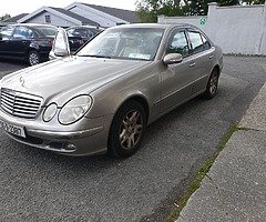 2005 Mercedes-Benz E-Class