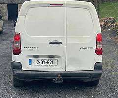 Peugeot partner. 2012. 3 seater - Image 4/4