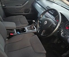 Volkswagen PASSAT 1.9 - Image 4/6