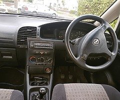 02 Opel Zafira 1.6 Petrol - Image 4/4