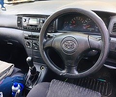Toyota Corolla Hatch 1.4, 2002 - Image 3/4