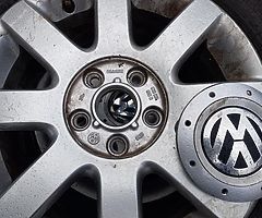 Volkswagen 15" alloy wheels