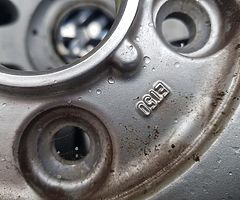 Volkswagen 15" alloy wheels