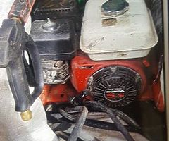 6 point 5 powerwasher 4 years old very good conditionselling due to upgrade no time wasters or price