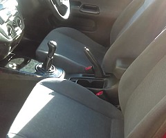 Mitsubishi lancer 1.4 - Image 6/10