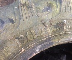 Tractor fronts tyres