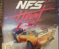 Steering weel works on a ps4 and xbox with a game nead for speed heat