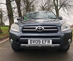 TOYOTA RAV