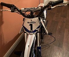 Electric dirt bike - Image 3/4