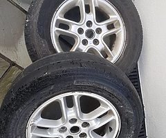 Landrover Discovery alloys x2