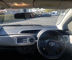Toyota Vitz Automatic - Image 6/6